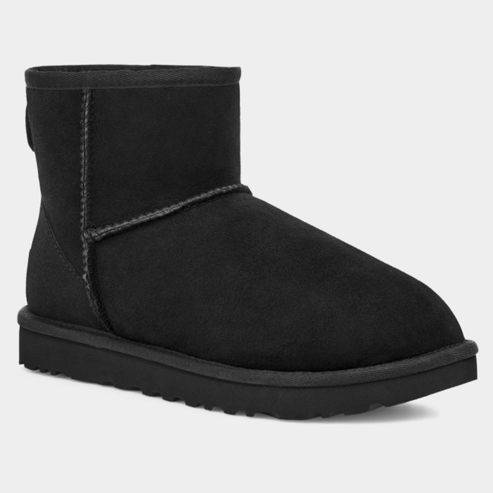 UGG Womens Classic Mini II Boot Sheepskin Ankle Boots in Black - 6 Suede Comfort